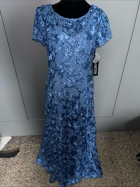 Alex Evenings Blue Sequin Floral Evening Gown